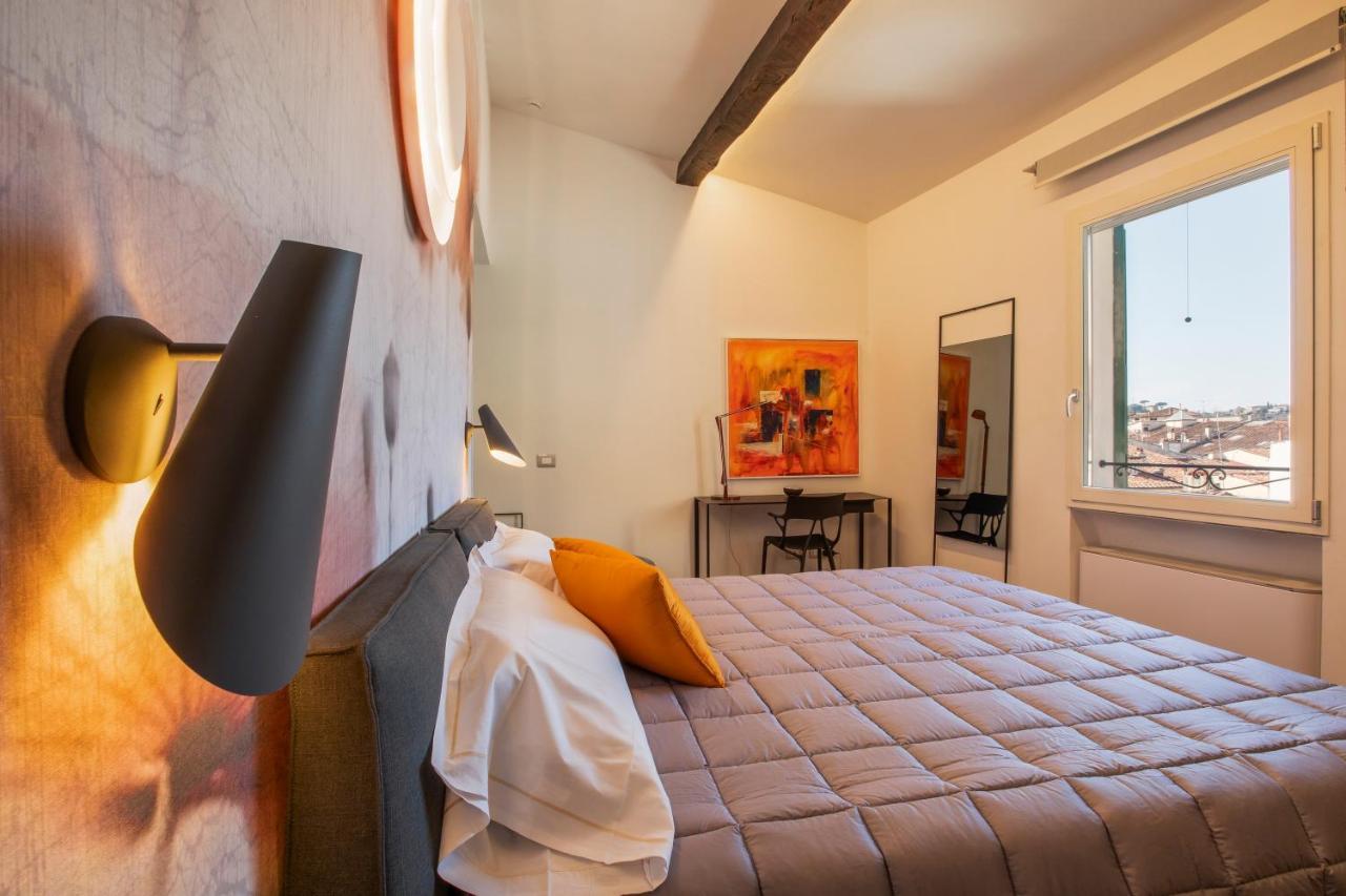 Residenza Benizzi Rooms In The Heart Of Флоренція Екстер'єр фото